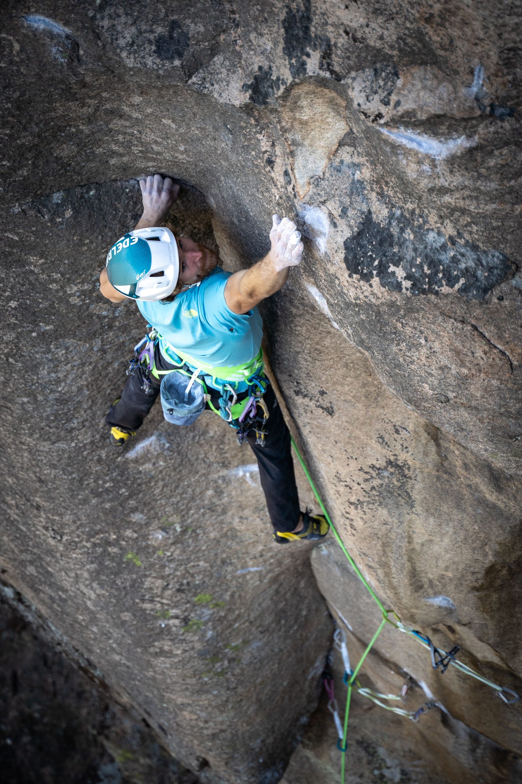 DSC05872 min 1 scaled